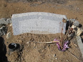 Johnson, Jens Sebits gravesite