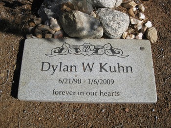 Kuhn,   Dylan W. gravesite