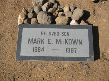 McKown,   Mark Edward gravesite