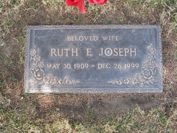 Joseph,   Ruth E. gravesite