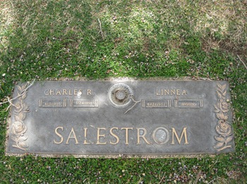 Salestrom,   Linnea gravesite