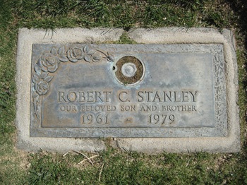 Stanley, Robert Charles ('Bobby') gravesite