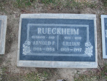 Rueckheim,   Arnold Frank gravesite