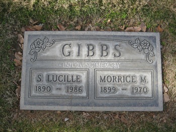 Gibbs,   S. Lucille gravesite