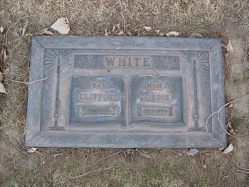 White,   Clifford gravesite