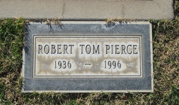 Pierce,   Robert Tom gravesite