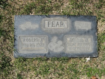 Fear,   Donna May gravesite