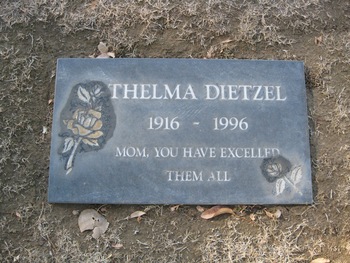 Dietzel,   Thelma Patricia gravesite