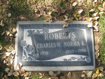 Roberts, Jr. Charles Whiting gravesite