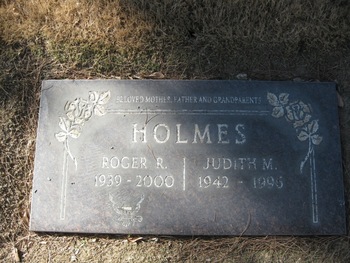 Holmes,   Roger R. gravesite