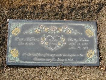 McDaris,   Bert gravesite