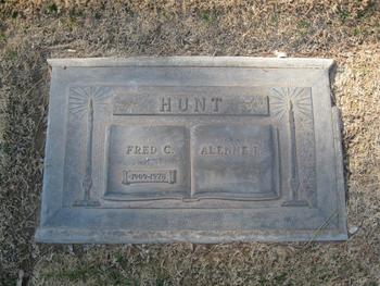 Hunt,   Fred Carl gravesite