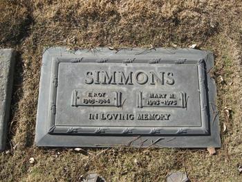 Simmons,   E. Roy gravesite