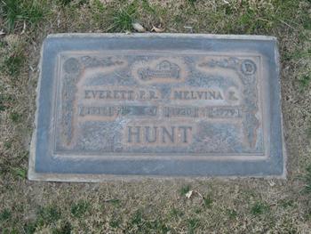 Hunt,   Everett Paul Raleigh gravesite
