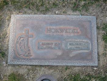 Horwedel,   Albert Cornelius gravesite