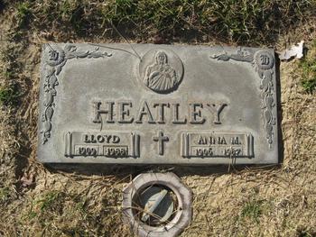 Heatley,   Lloyd gravesite