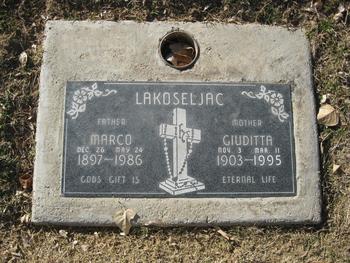 Lakoseljac,   Marco gravesite