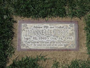 Gibson,   Joanne Lee gravesite