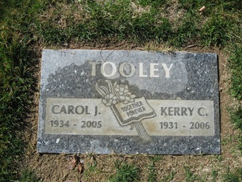 Tooley,   Kerry C. gravesite