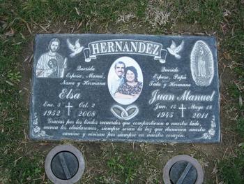 Hernandez,   Elsa gravesite