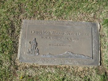 Drake,   Olivia May gravesite