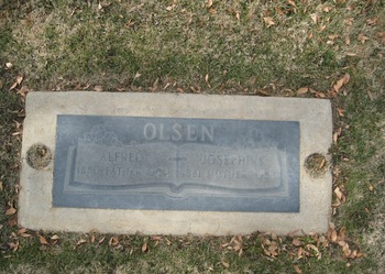 Olsen,   Josephine Annie gravesite