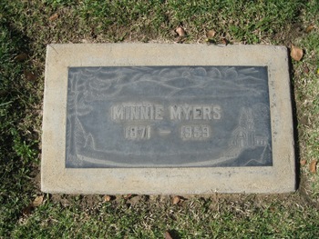 Myers,   Minnie gravesite