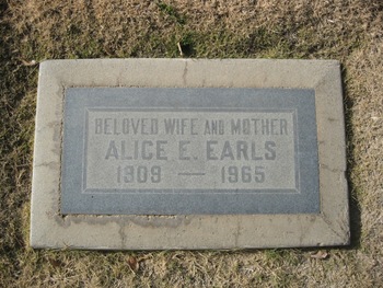 Earls,   Alice E. gravesite