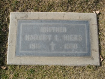 Hicks,   Harvey Lee gravesite