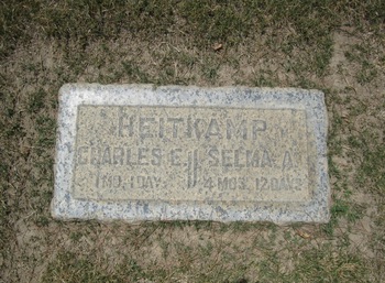 Heitkamp,   Selma Alice gravesite