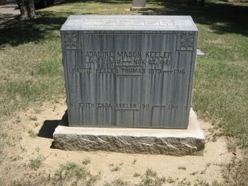 Thomas,   Hattie gravesite