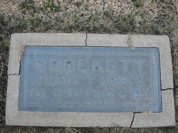 Brockett,  Dr. Floyd Percy gravesite