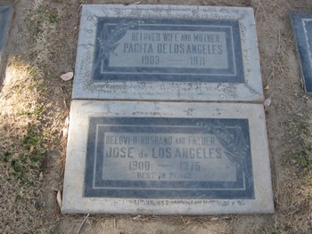 De Los Angeles,   Jose gravesite
