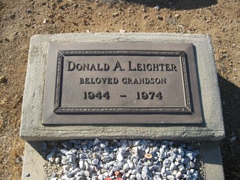 Leighter,   Donald Alfred gravesite