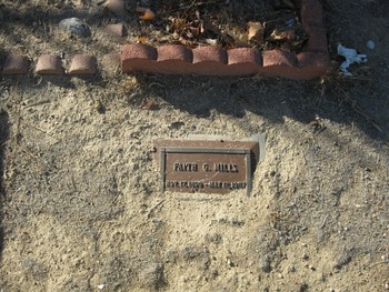 Mills,   Faith Marjorie gravesite