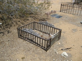 Mitchell,   Douglas G. gravesite