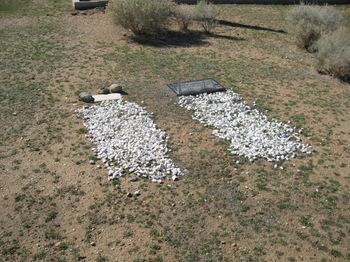 Polos,   Yuric George gravesite