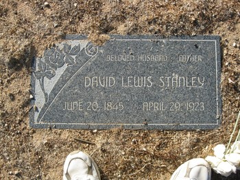 Stanley,   David Lewis gravesite